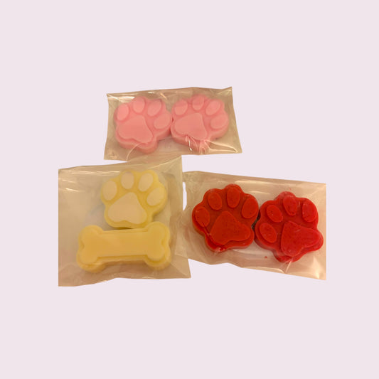 Pack of 2 Large Paw Print or Paw Print with Bone Wax Melts | Strongly Scented | Handmade Home Fragrance | Vegan & Cruelty-free